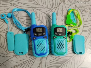 2 Walkie Talkie M-930 Azul y Verde
