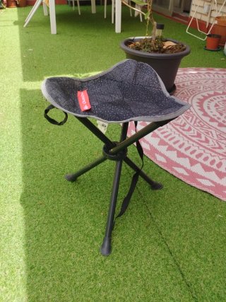 Taburete plegable camping Quechua
