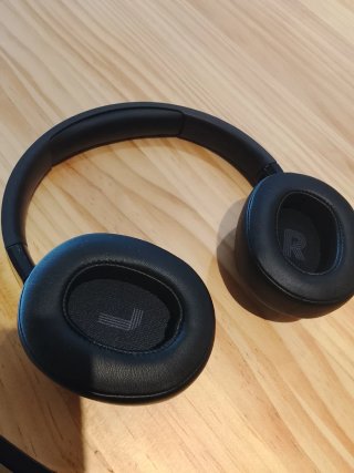 Auriculares JBL 777 NC Negros