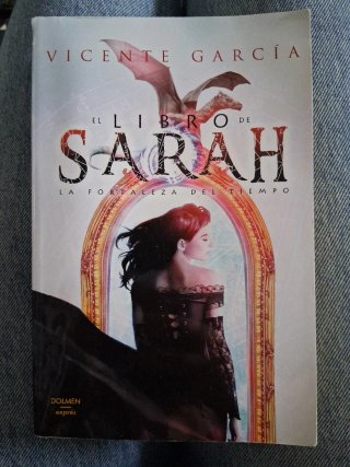 El libro de Sarah: La fortaleza del tiempo