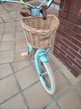 Bicicleta infantil Bobbin retro verde agua