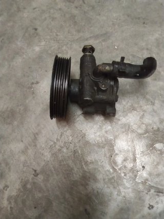 Bomba Dirección VW