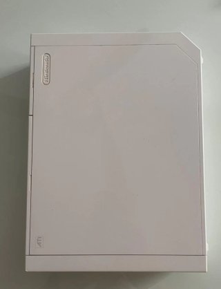 Nintendo Wii + Mario Kart Wii