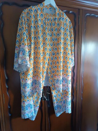 Conjunto pantalón y blazers estampado