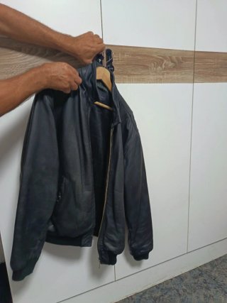 Chaqueta Cuero Chevignon Talla XL Negra