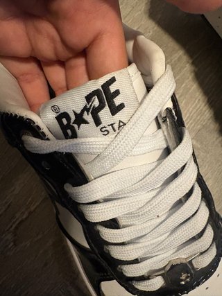 Zapatillas BAPE Negras y Blancas