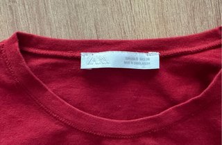 Camiseta roja manga larga
