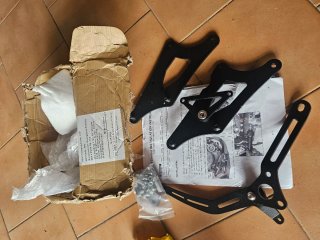 Reposapiés CMX 500 Rebel 2017-2024 NUEVO