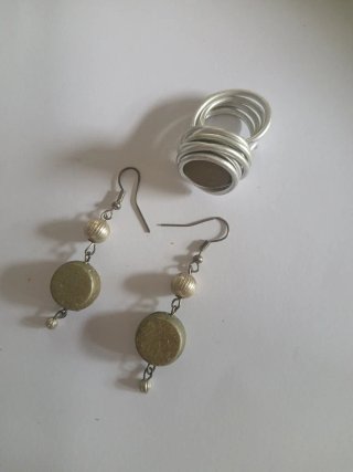 Anillo y pendientes plata y verde oliva