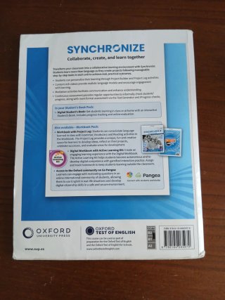 Synchronize 4 Students Book (Spain)