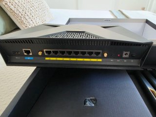 Router Asus RT-AX88U
