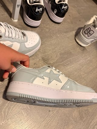 Bape Zapatillas Grises y Blancas