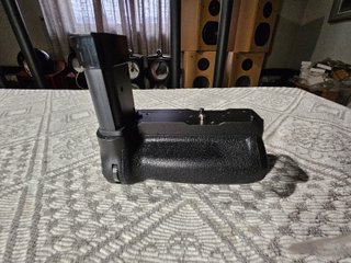 Mcoplus MB-N12 Battery Grip para Nikon Z8