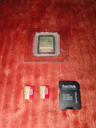 Nintendo Switch + 4 Giochi Fisici + 54 Giochi DIG