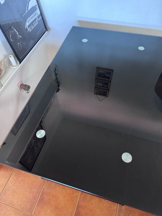 Mesa de cristal extensible con 3 sillas