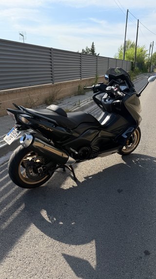 Yamaha T-Max Iron Max 2016 Negro mate