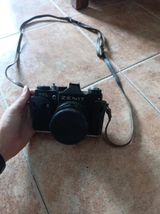 Cámara Zenit TTL de carrete