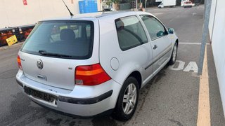 Volkswagen Golf 2001