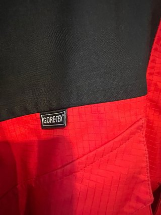 Chaqueta Gore-Tex Roja Talla XL