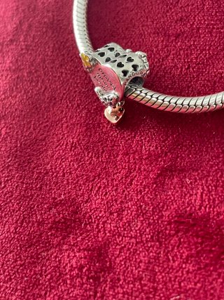 Charm Corazón Lilo y Stitch Ohana