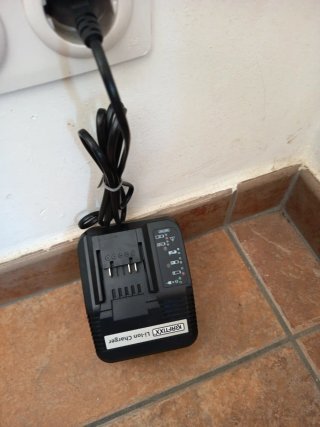 Cargador Batería Kraftixx 18V