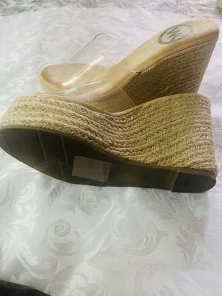 Sandalias cuña verano Woman Key