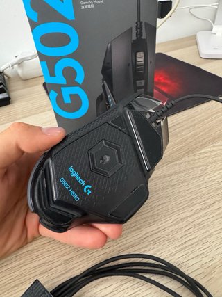 Ratón Gaming Logitech G502 + teclado y alfombrilla