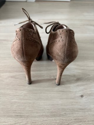 Botines Pura López. Piel Marrón. Tacón 11 cms