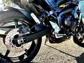 Yamaha FZ6 S2 Naked Nera
