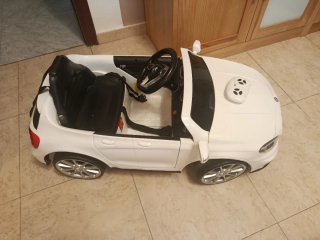 Coche eléctrico infantil Mercedes Blanco