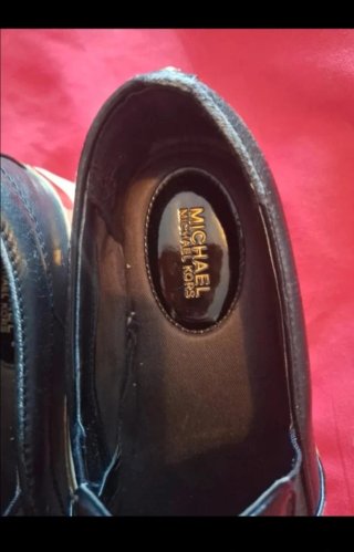 Michael Kors Sneakers Borchie Dorate Nere