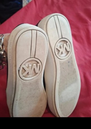 Michael Kors Sneakers Borchie Dorate Nere