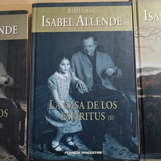 Colección libros de Isabel allende . 16 libros