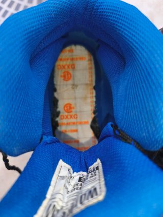 Botas de seguridad Workteam negras y azules