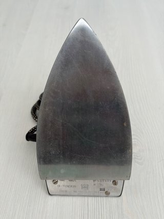 Plancha Solac Automática mod. 835/E 110-220v