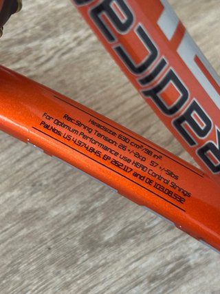 Raqueta Wilson Radical Naranja