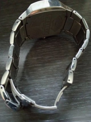 Reloj Lotus Esfera Morada y Plata