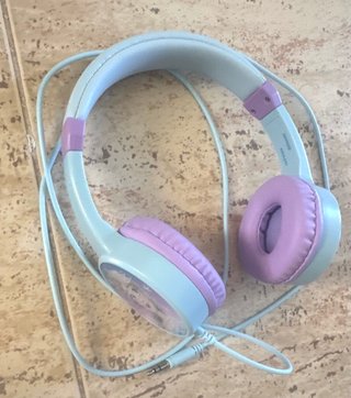 Lote Disney Frozen: Puzle, Auriculares y Figuras