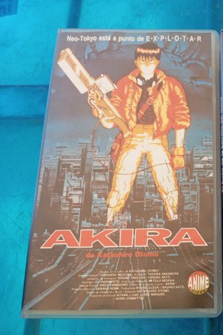VHS Akira de Katsuhiro Otomo