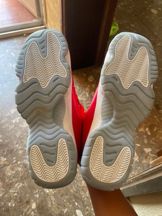 Zapatillas Jordan Rojas Talla 45