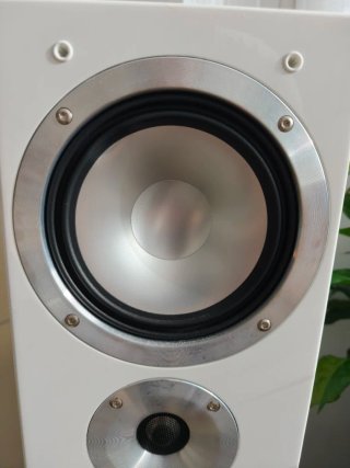 Altavoces HiFi Canton Chrono Blancos