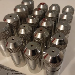 Grifería y accesorios de acero inoxidable