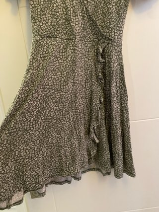 Vestido Stradivarius verde estampado