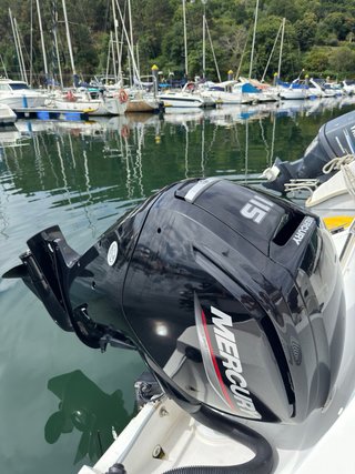 Barco Quicksilver + Mercury F115 2023 en garantia