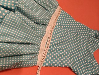Traje de flamenca azul lunares