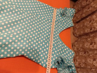 Traje de flamenca azul lunares