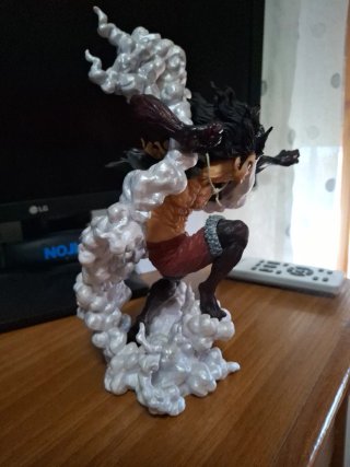 Figura Luffy Gear 4 Snakeman Banpresto