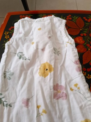 Ropa bebé 0-1 mes: saco dormir, camiseta, pantalón