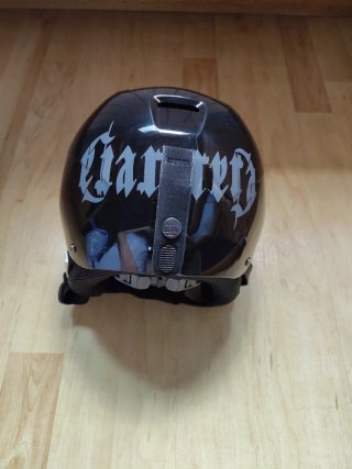 Casco de esquí negro