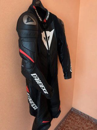 Mono Dainese Laguna seca Talla 52 Hombre